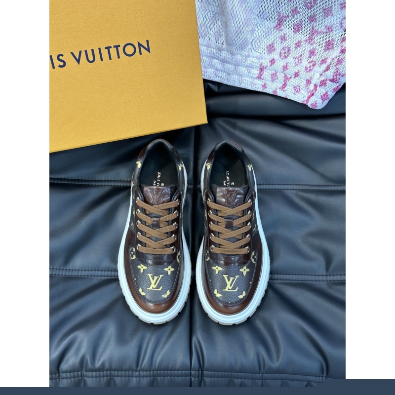 l**is V*t*n sneakers